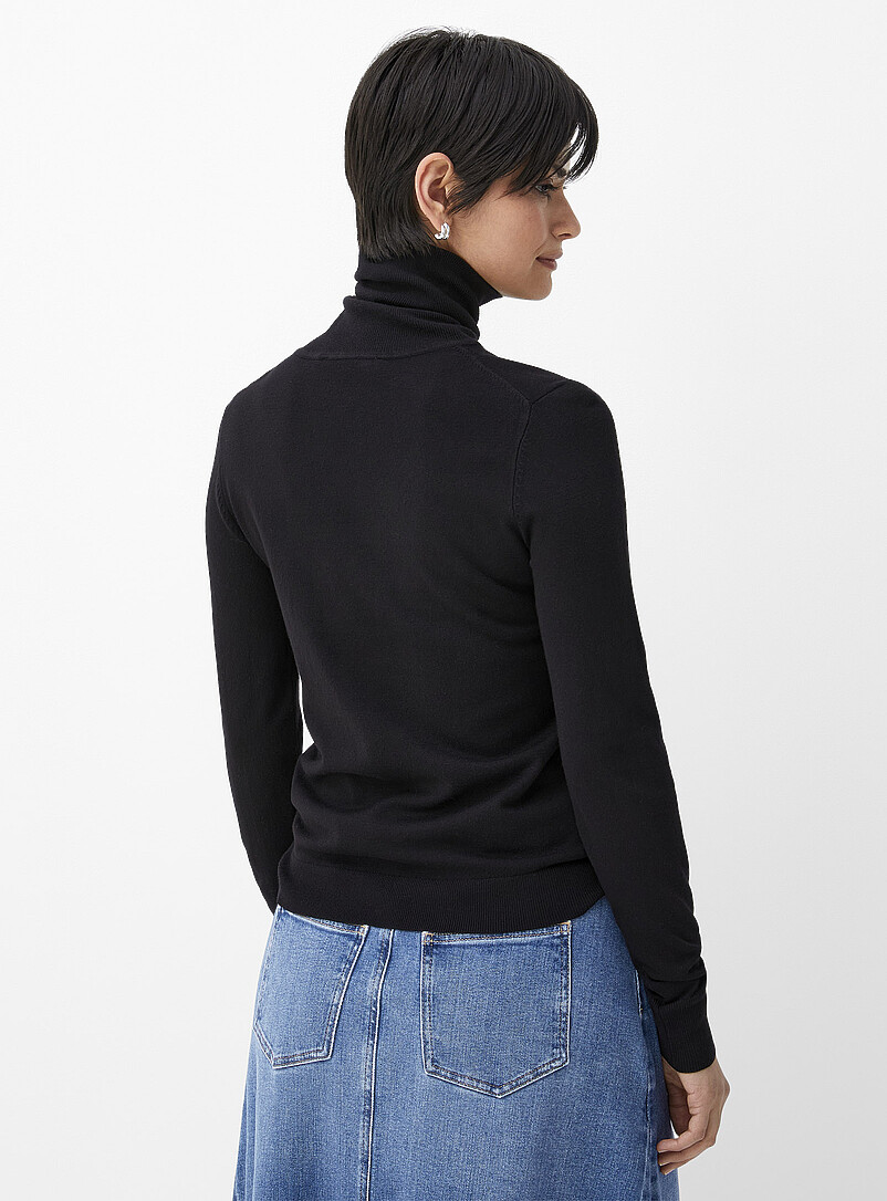 Buttoned-sleeve turtleneck sweater product image 2
