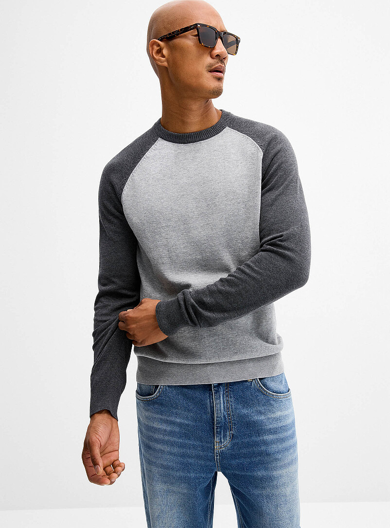 Colourblock raglan sweater product image (primary)