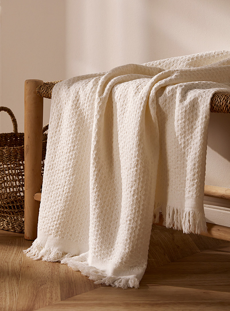 Throw Texture Throw Blankets | Decor | Simons