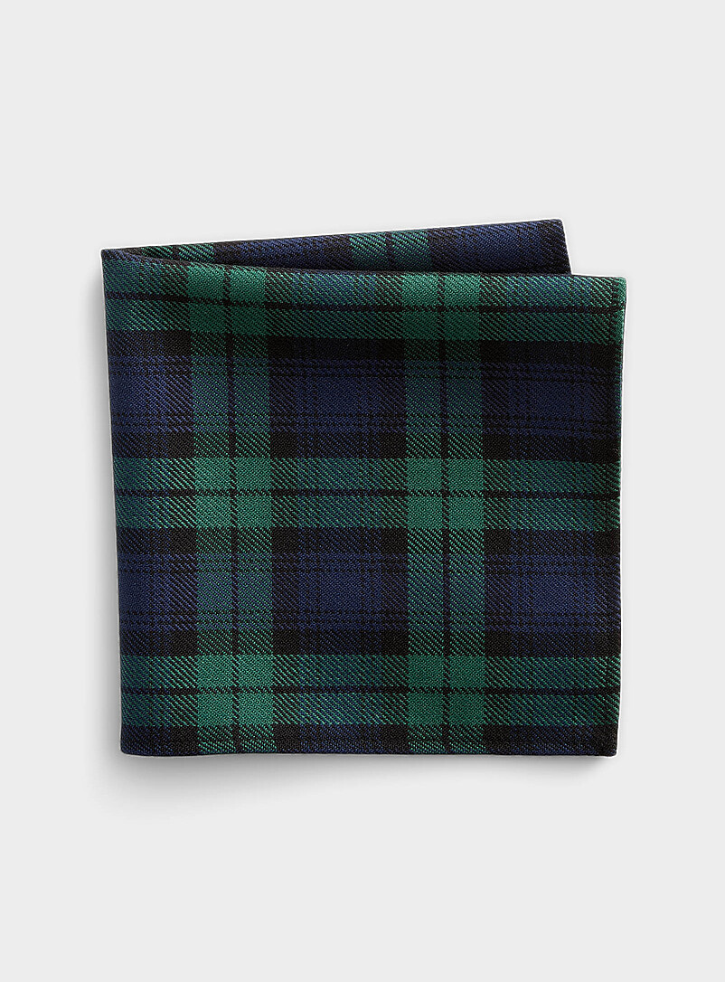 Dark tartan pocket square product image (primary)