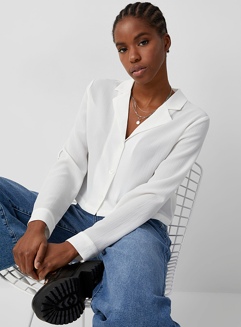 Twik: La chemise col ouvert courte Blanc pour femme