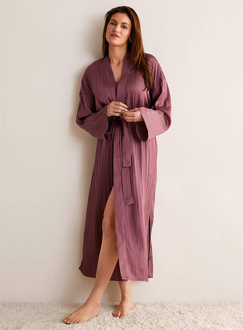 Miiyu Pink Pleated satin robe for women