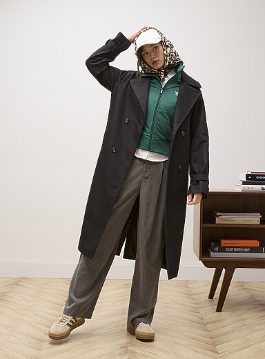 Twik: Le trench twill boutons marbr&eacute;s Noir pour femme