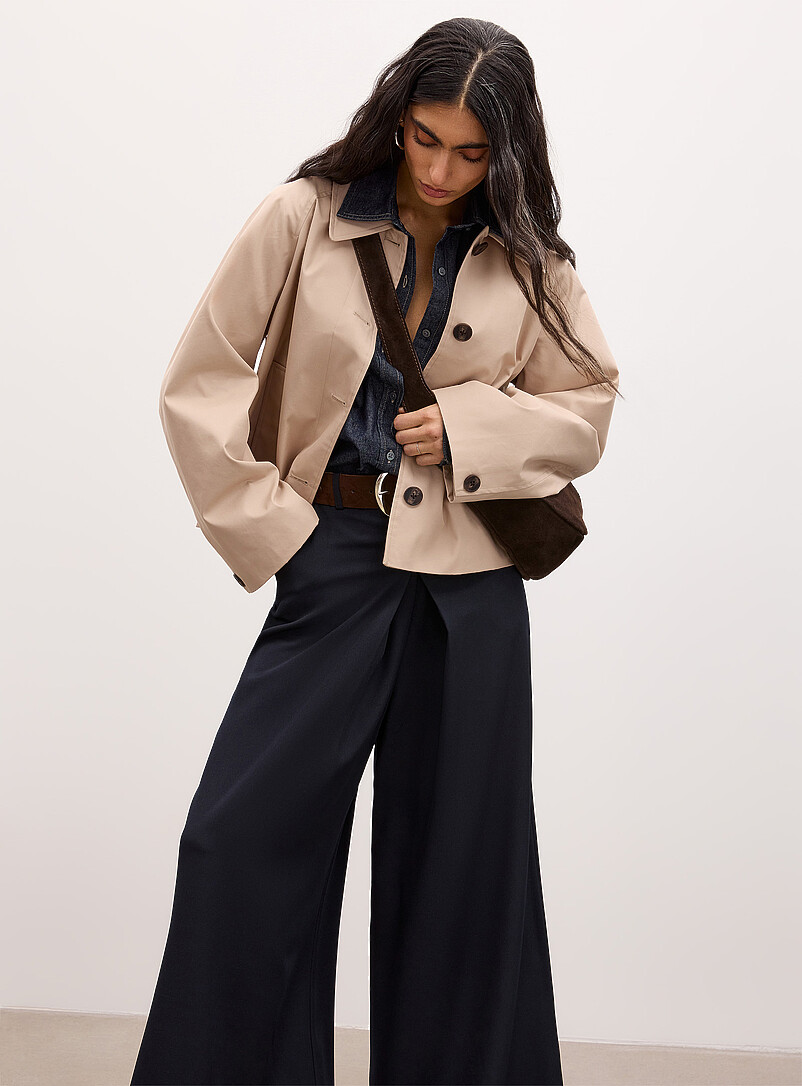 Raglan sleeve cropped boxy-fit trench coat | Icône | Women's