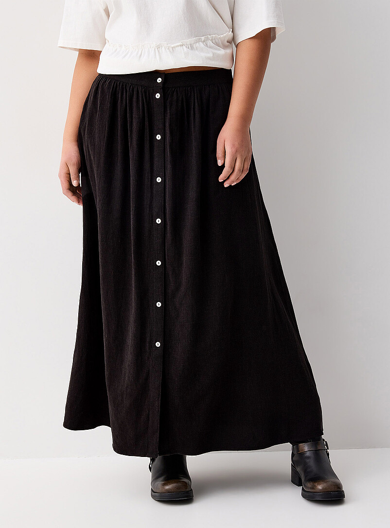 Twik: La jupe maxi boutonn&eacute;e Noir &agrave; motifs pour femme