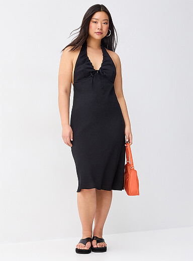 Twik: La robe midi licou cr&ecirc;pe Noir pour femme