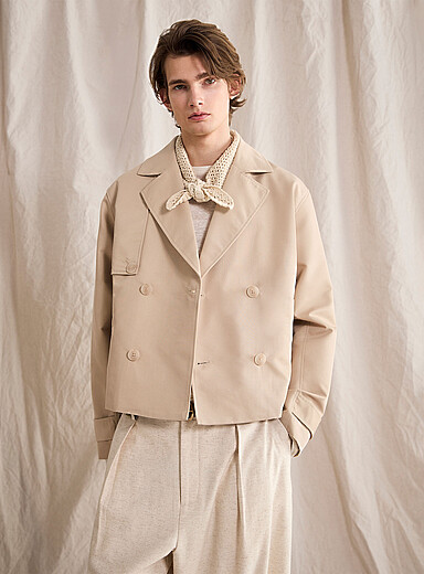 Le trench &eacute;court&eacute; <b>Capsule Le 31 Studio</b>