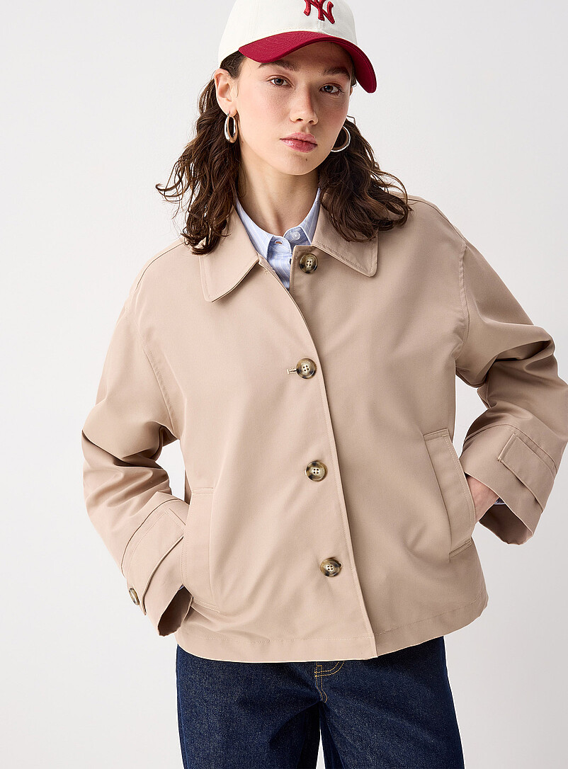 Cropped Boxy-Fit Trench Coat