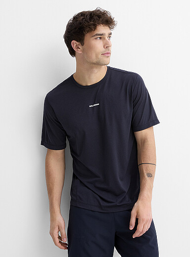 Salomon Black SHAKEout micro-mesh casual T-shirt for men