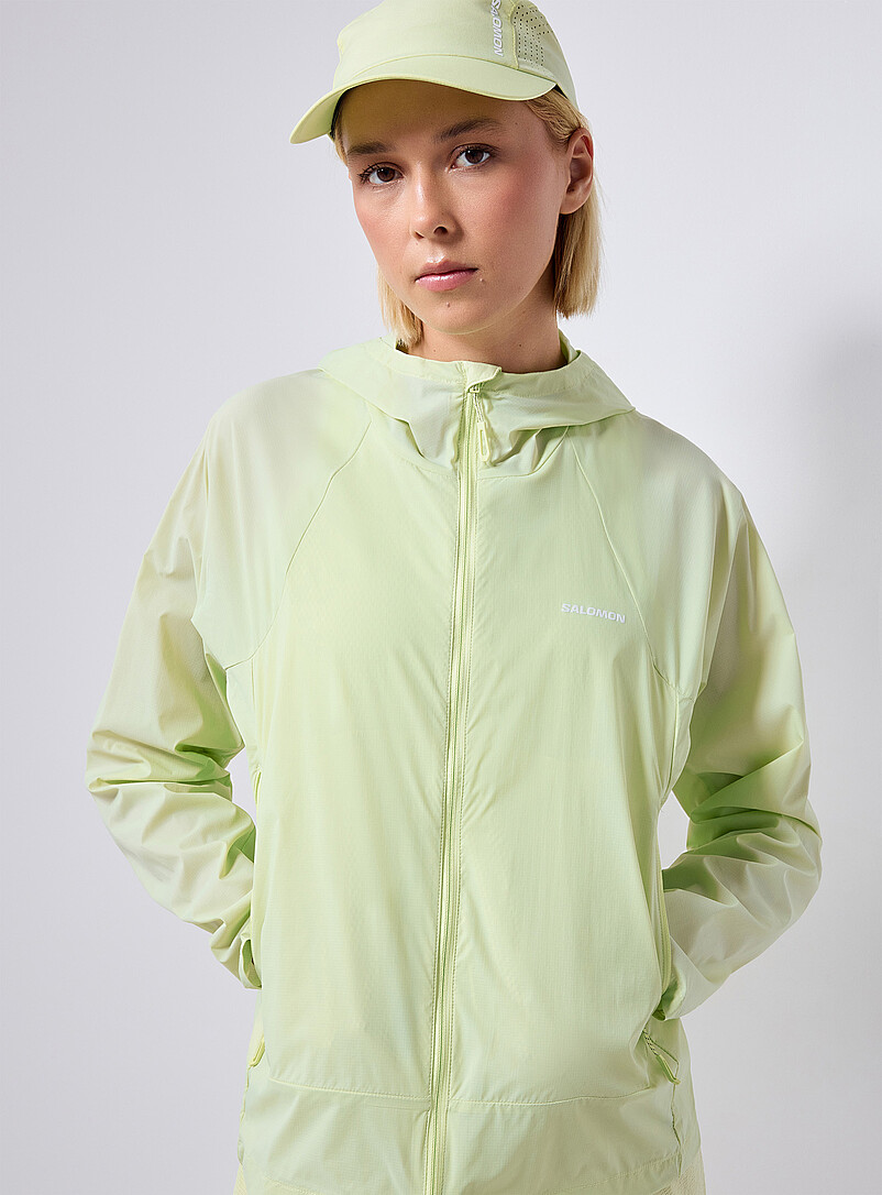 Salomon Black OUTWIND ultra-lightweight windbreaker jacket for women