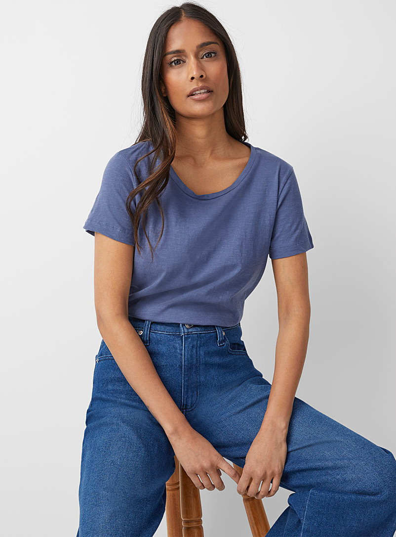 Contemporaine: Le t-shirt col rond jersey texturé Bleu foncé pour femme