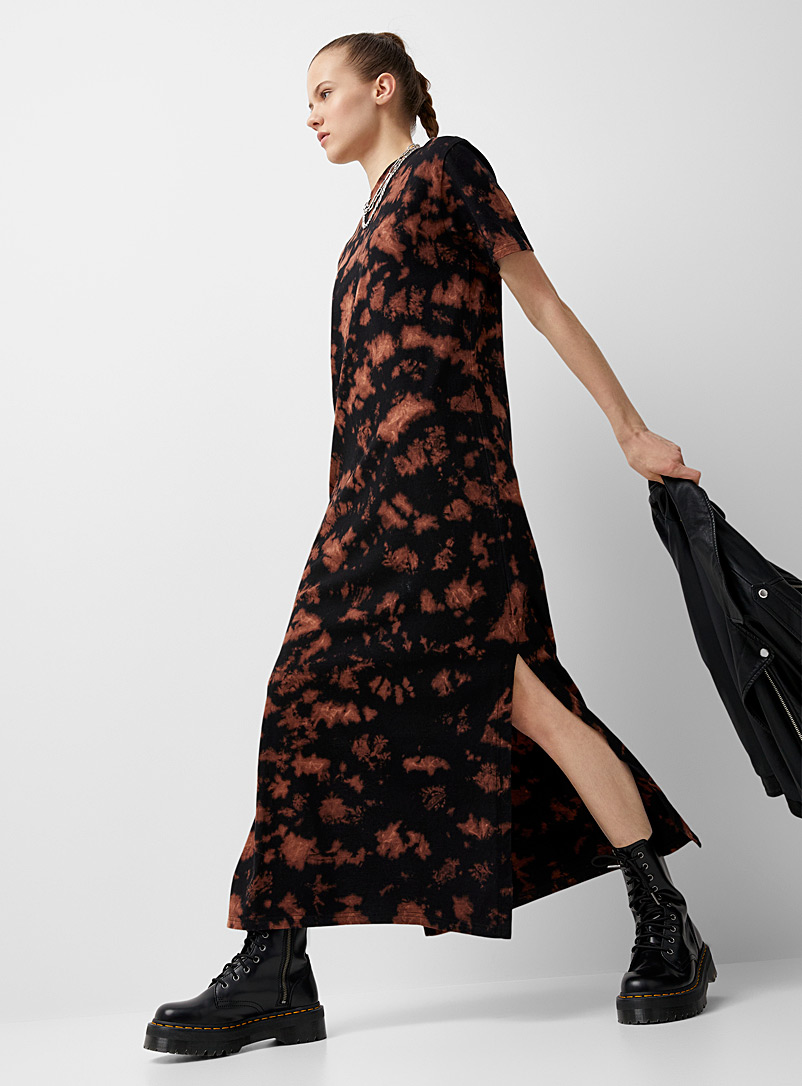 Twik: La robe maxi délavée coton recyclé Brun à motifs pour femme