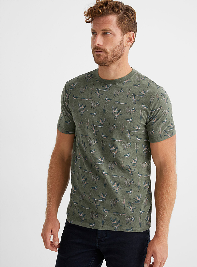 Le 31 Mossy Green Charming wildlife T-shirt for men