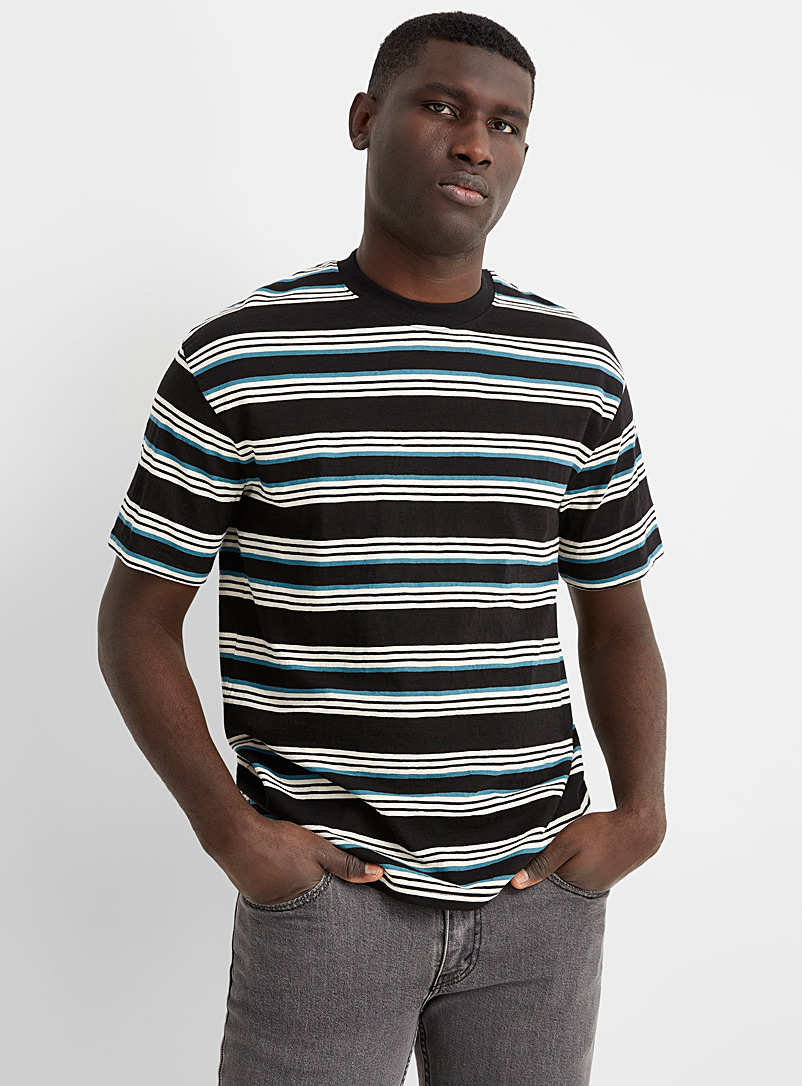 Le 31: Le t-shirt multirayures Noir pour homme