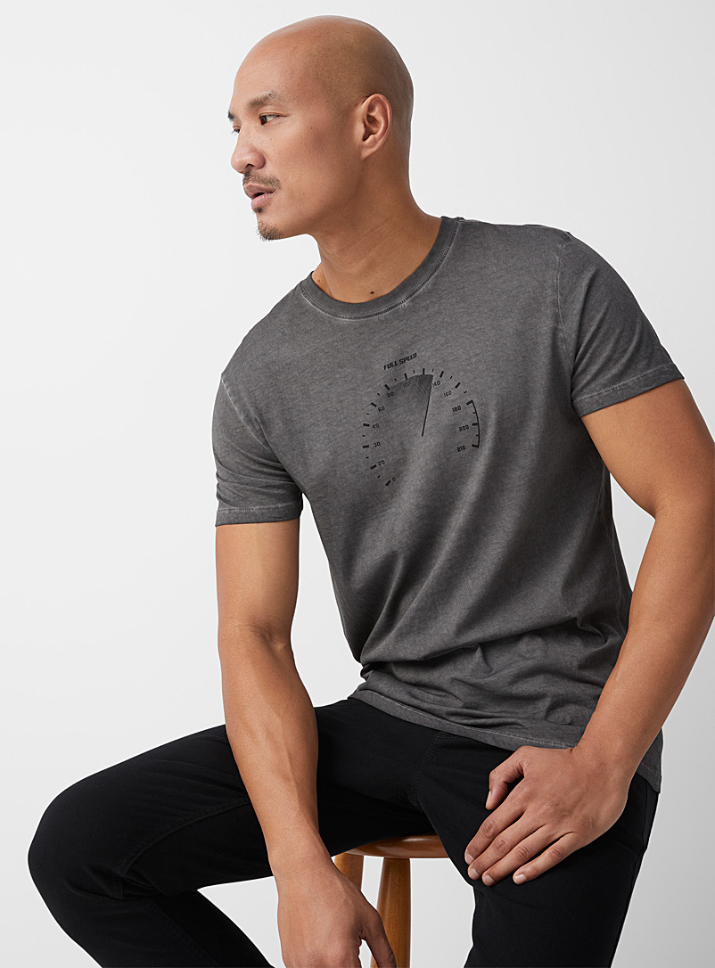 Le 31 Charcoal Oil-washed print T-shirt for men