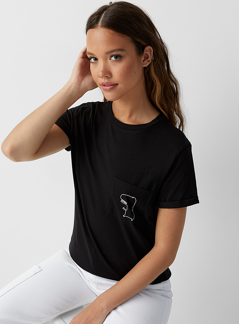 Twik Black Printed pocket T-shirt for women