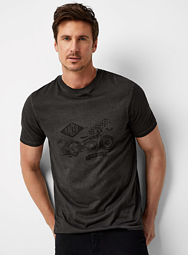 Le 31 Black Printed oil-washed T-shirt for men