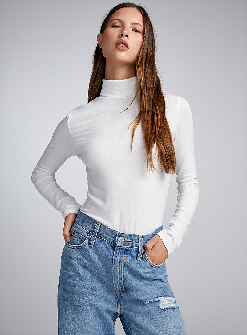 Twik Ivory White Plain turtleneck T-shirt for women