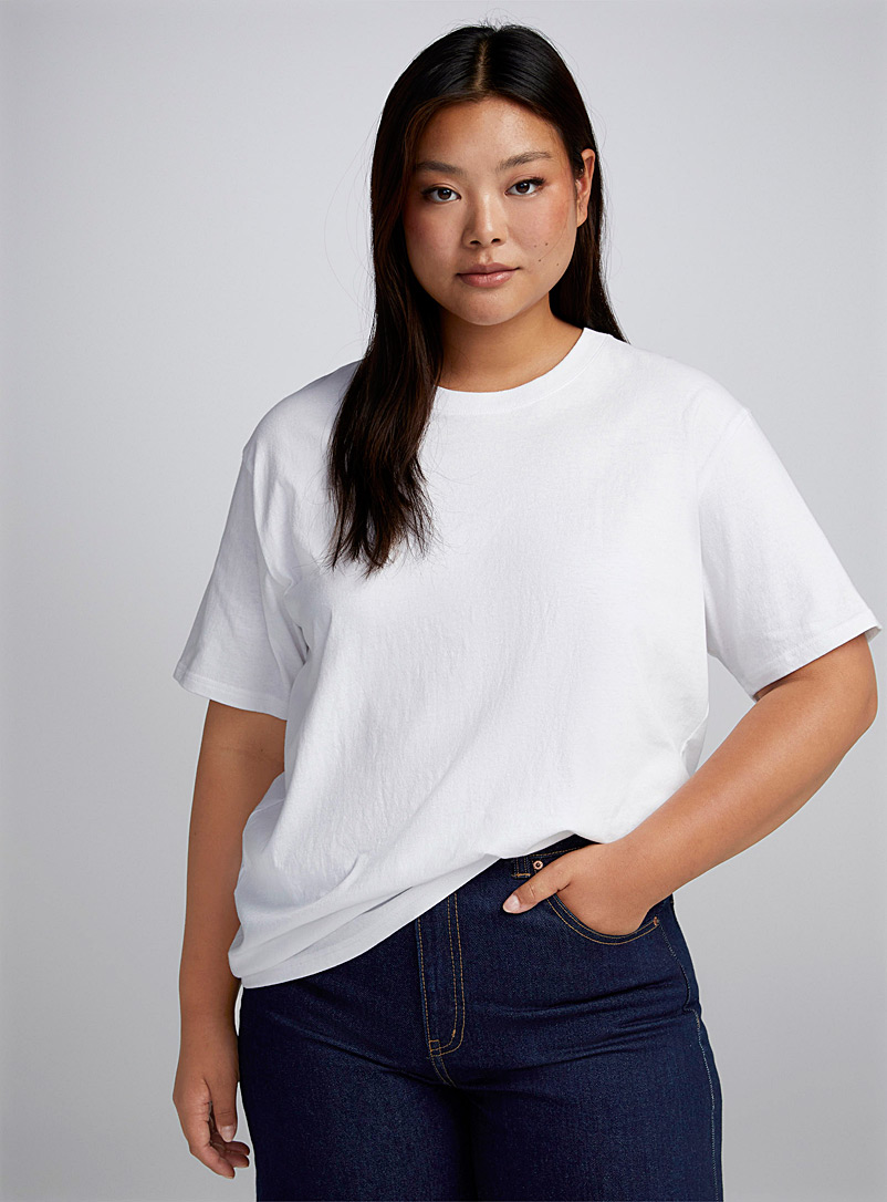 Twik: Le t-shirt long et carré Blanc pour femme