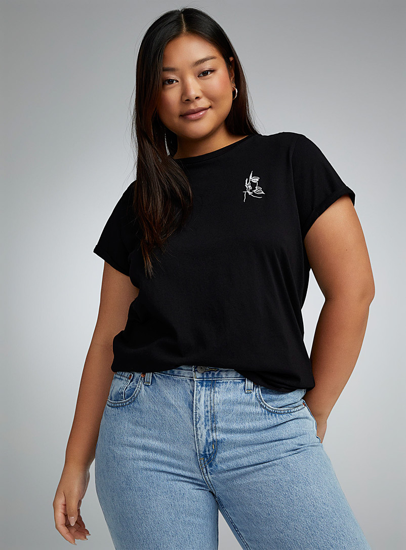 Twik Black Small embroidery tee for women