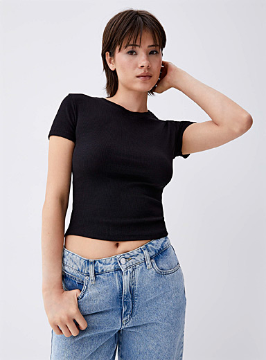 Twik Black Finely ribbed short-sleeve tee <b>Super slim fit</b> for women