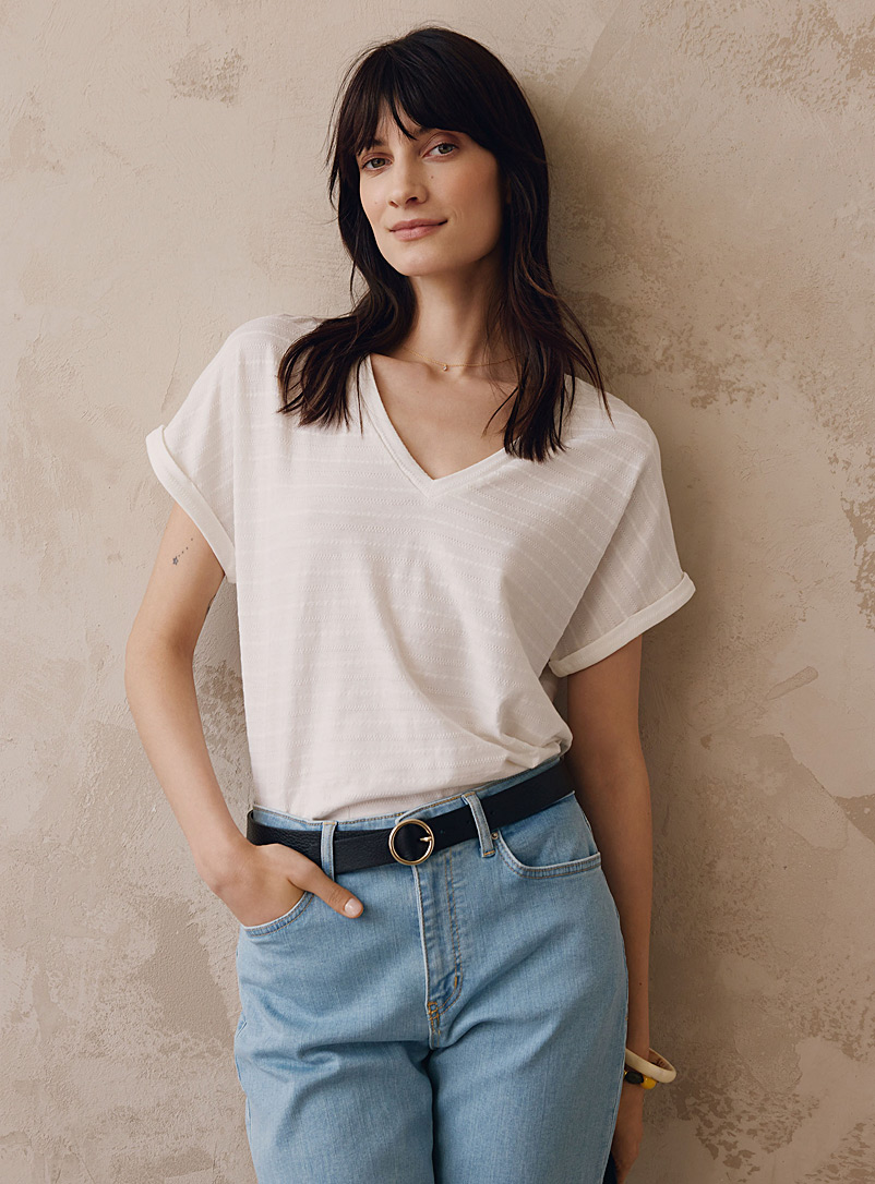Contemporaine White Textured stripe V-neck T-shirt for women