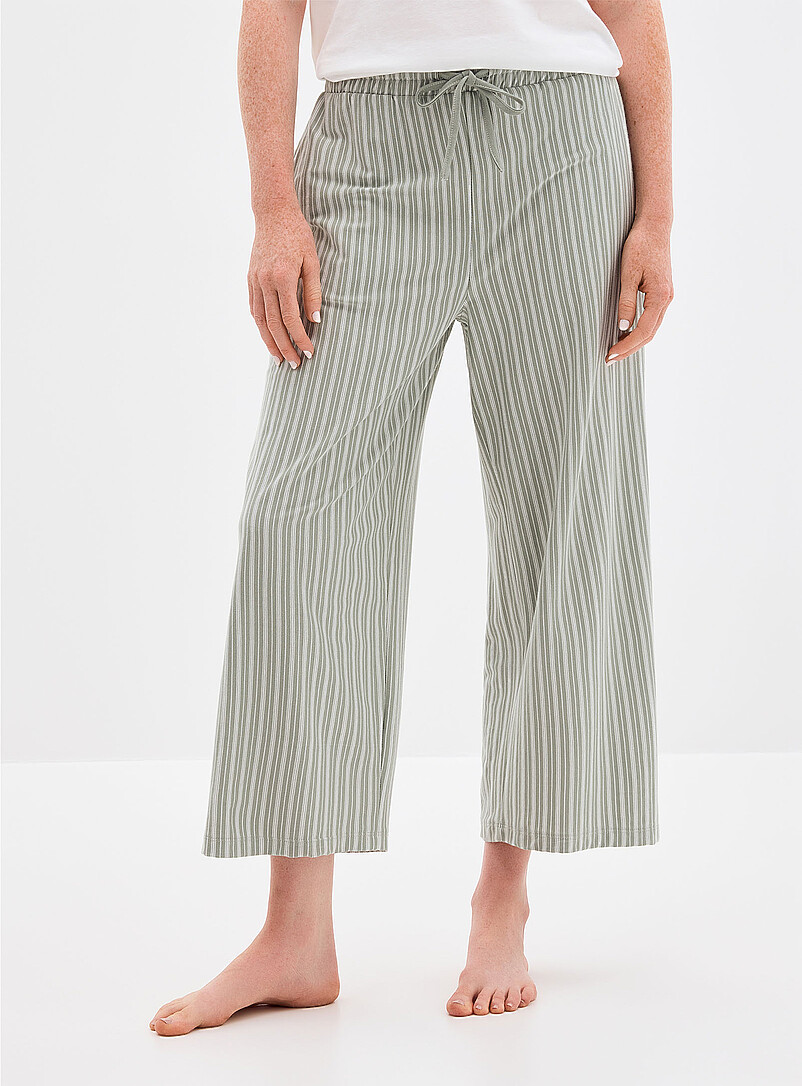 Miiyu: Le capri pyjama coloris apaisant Vert &agrave; motifs pour femme