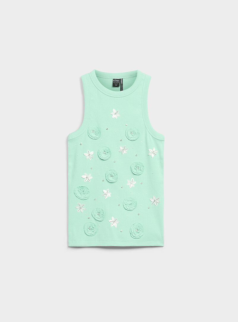 Ic&ocirc;ne White Crystals and raised flowers cami for women