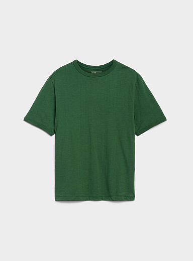 Le t-shirt lis&eacute;r&eacute; monochrome <b>Coupe r&eacute;tro</b>