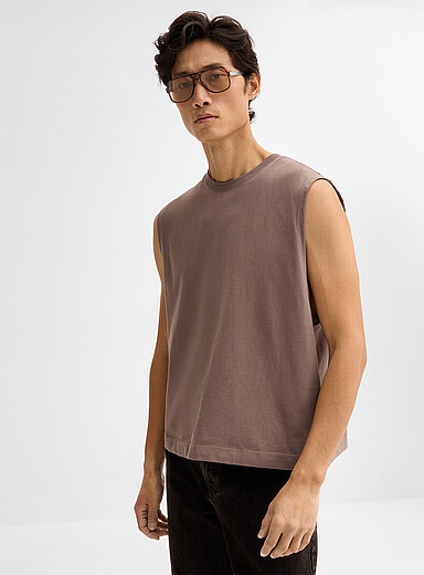 Le t-shirt sans manches uni <b>Coupe confort</b>