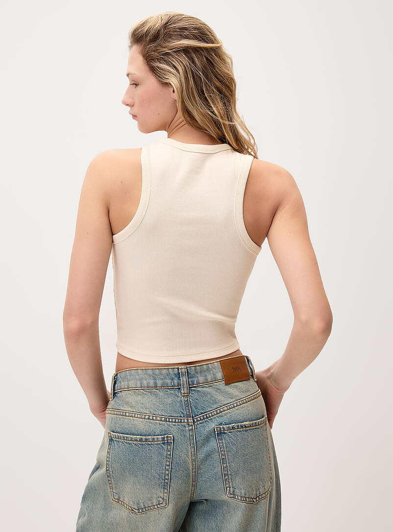 Twik: La camisole c&ocirc;tel&eacute;e unie courte Sarcelle - Turquoise pour femme