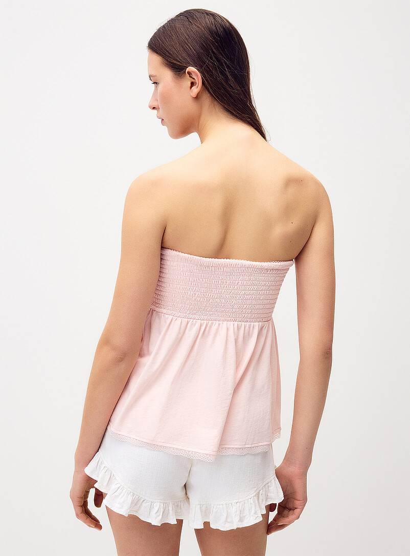 Twik: Le tube babydoll smock&eacute; Blanc pour femme