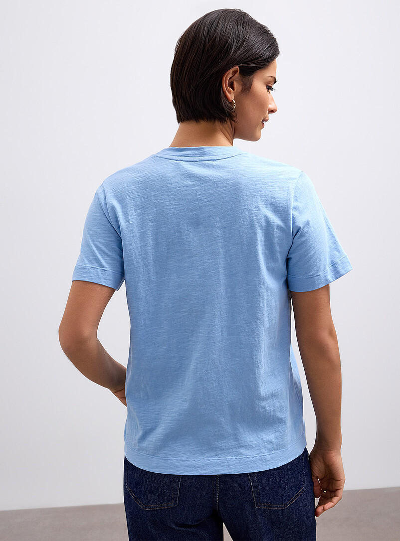 Contemporaine: Le t-shirt flamm&eacute; poche brod&eacute;e pur coton bio Blanc &agrave; motifs pour femme