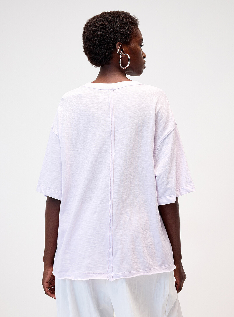 Twik: Le t-shirt flamm&eacute; bord ciseaux Bleu marine - Bleu nuit pour femme