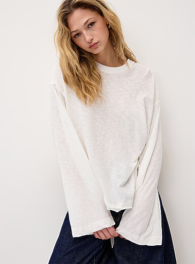 Scissor-cut hem long-sleeve slub T-shirt