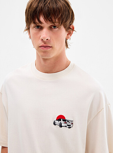 Le t-shirt ample broderie <b>Coupe ample</b>