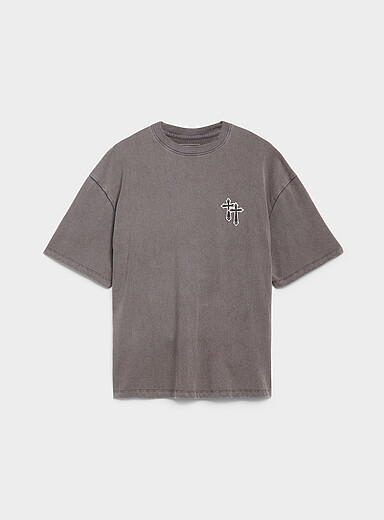 Le t-shirt ample broderie <b>Coupe ample</b>