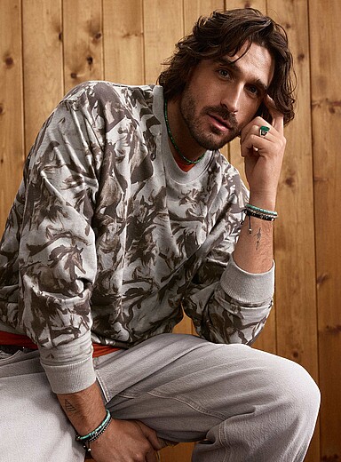 Le 31: Le sweat fresque &eacute;questre abstraite <b>Coupe confort</b> Assorti pour homme