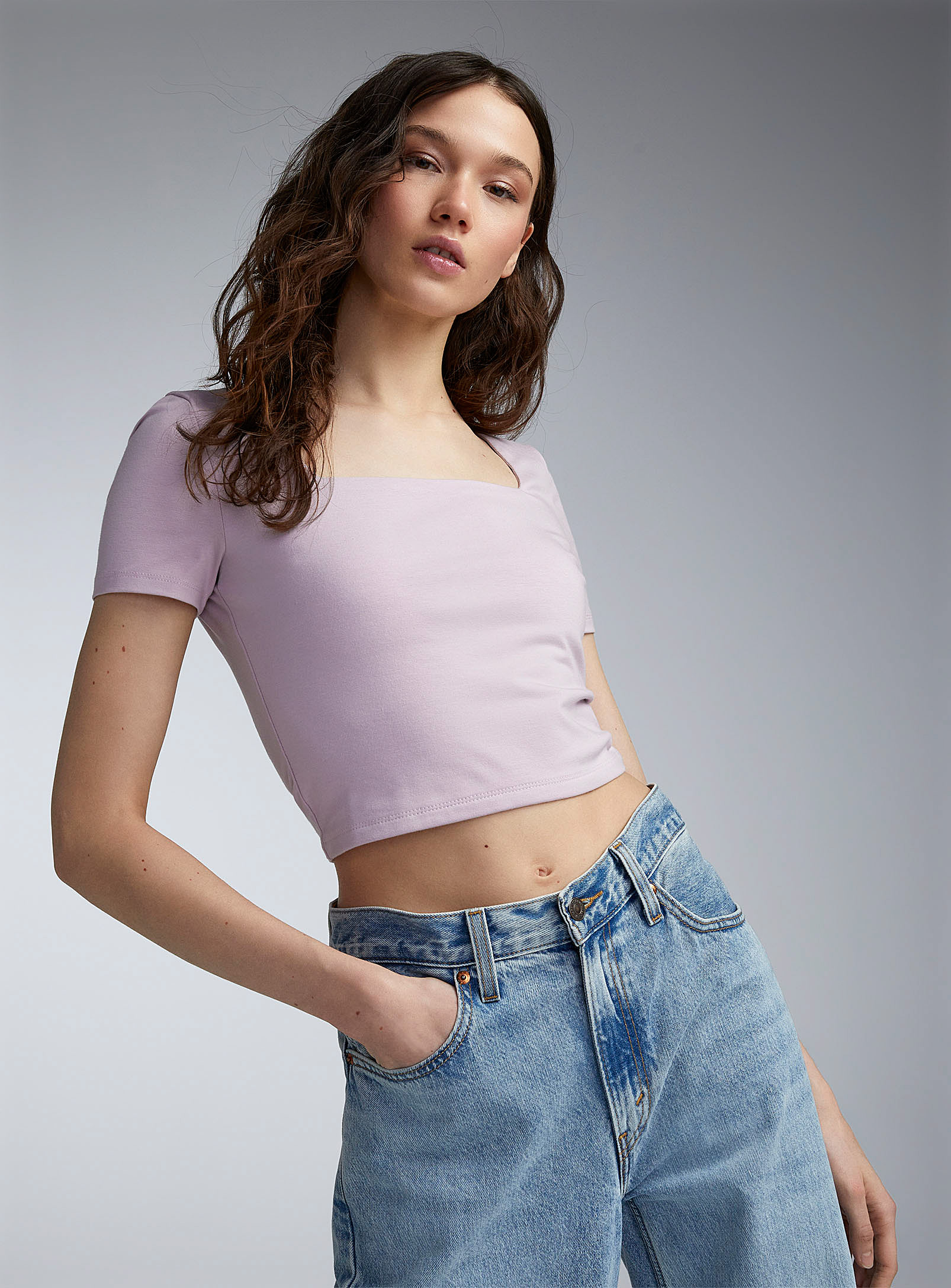 Twik Short-sleeve Square-neck Cropped Tee In Lilacs