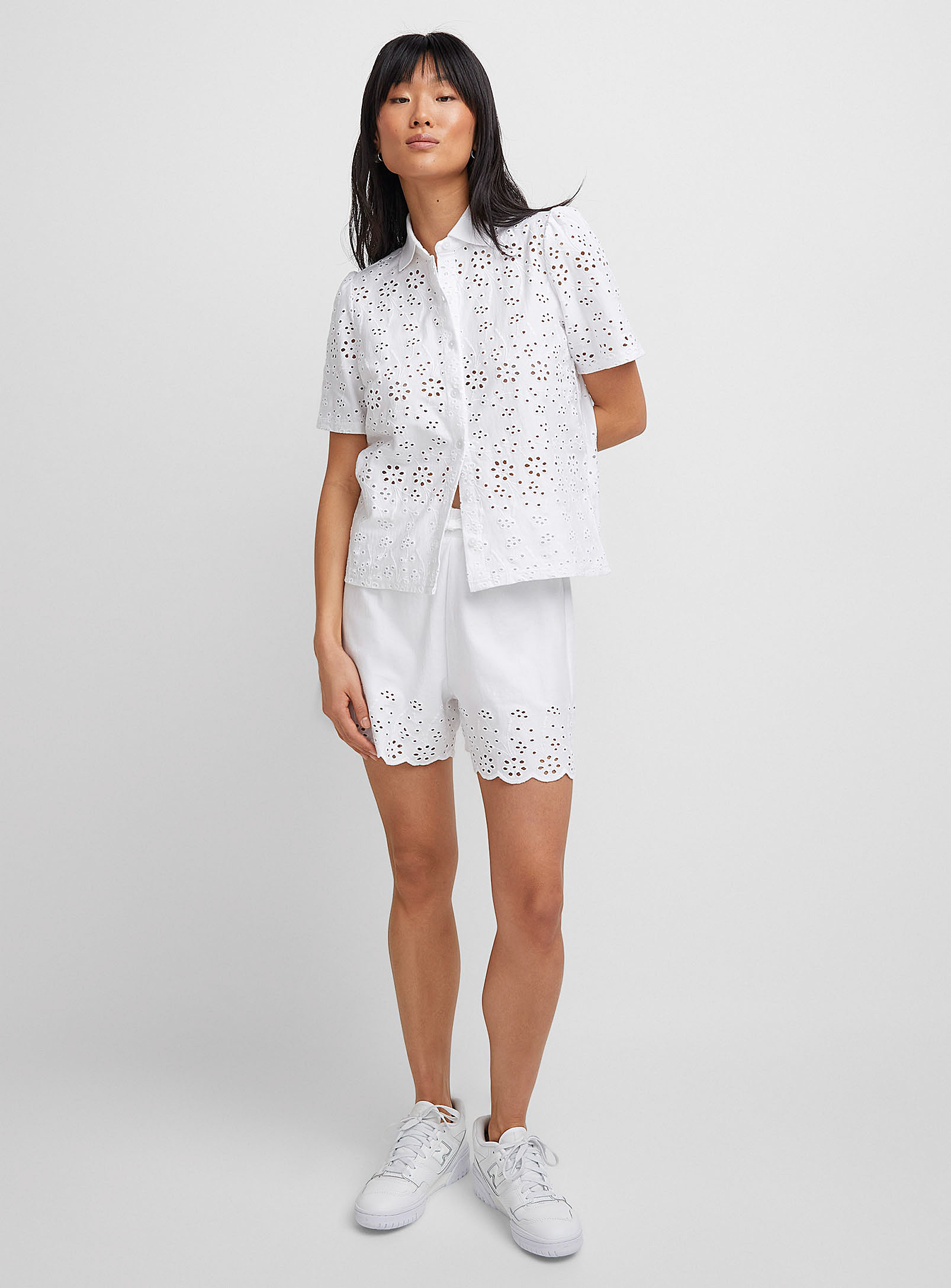 Icone Organic Cotton Broderie Anglaise Short In White