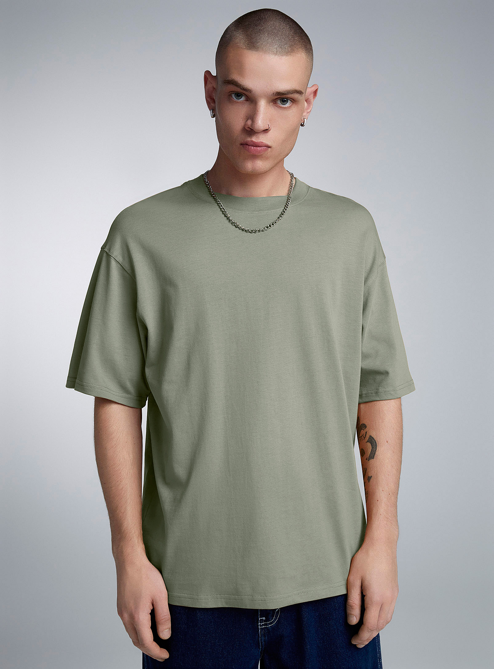 Djab Solid Crew-neck T-shirt Oversized Fit In Pine/bottle Green