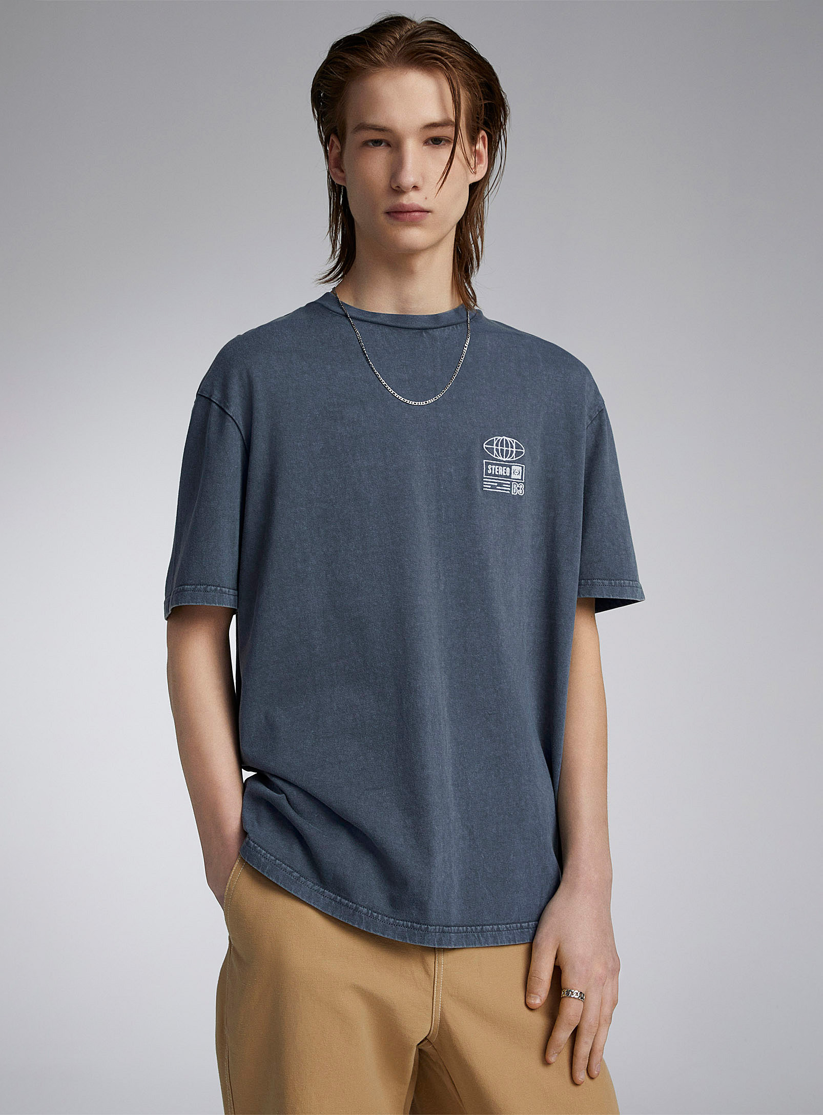 Djab Chest Embroidery Faded-look T-shirt In Marine Blue