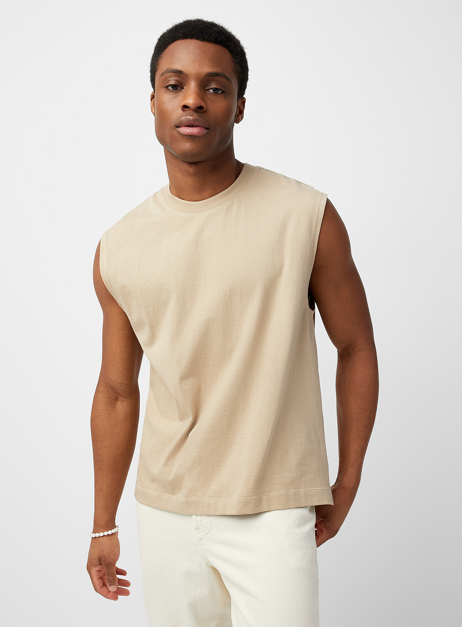 Le 31 Minimalist Sleeveless T-shirt In Sand