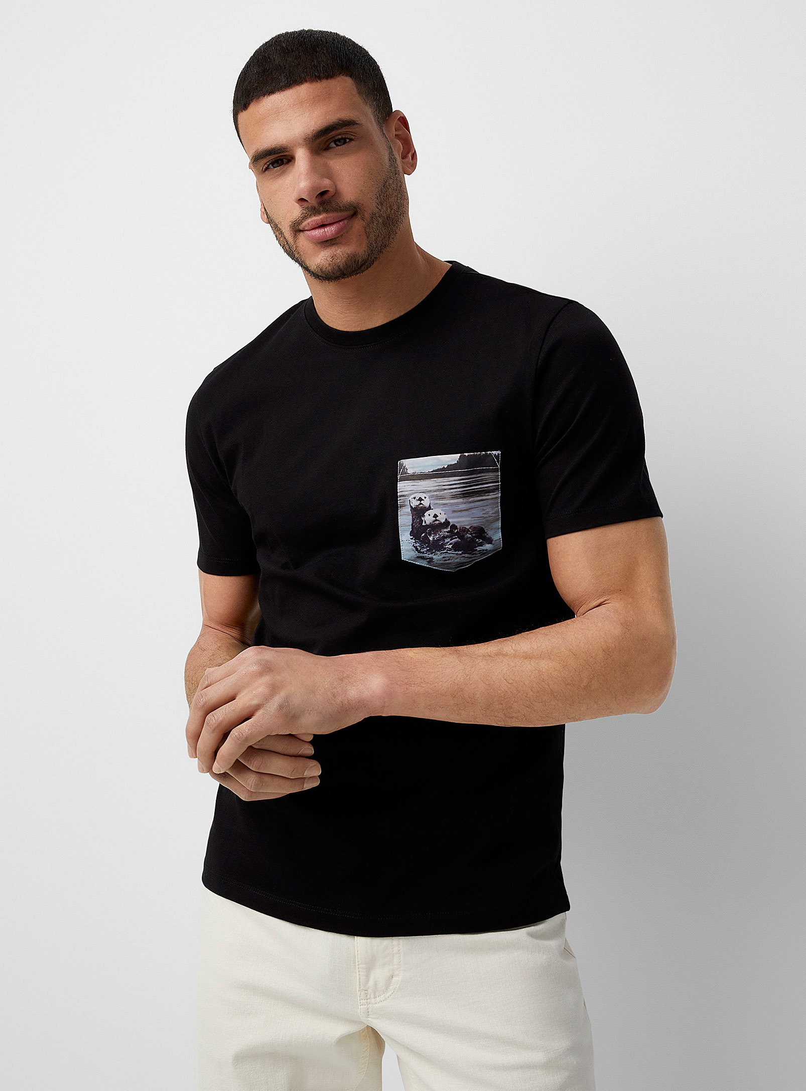 Le 31 Printed Pocket T-shirt Standard Fit In Black