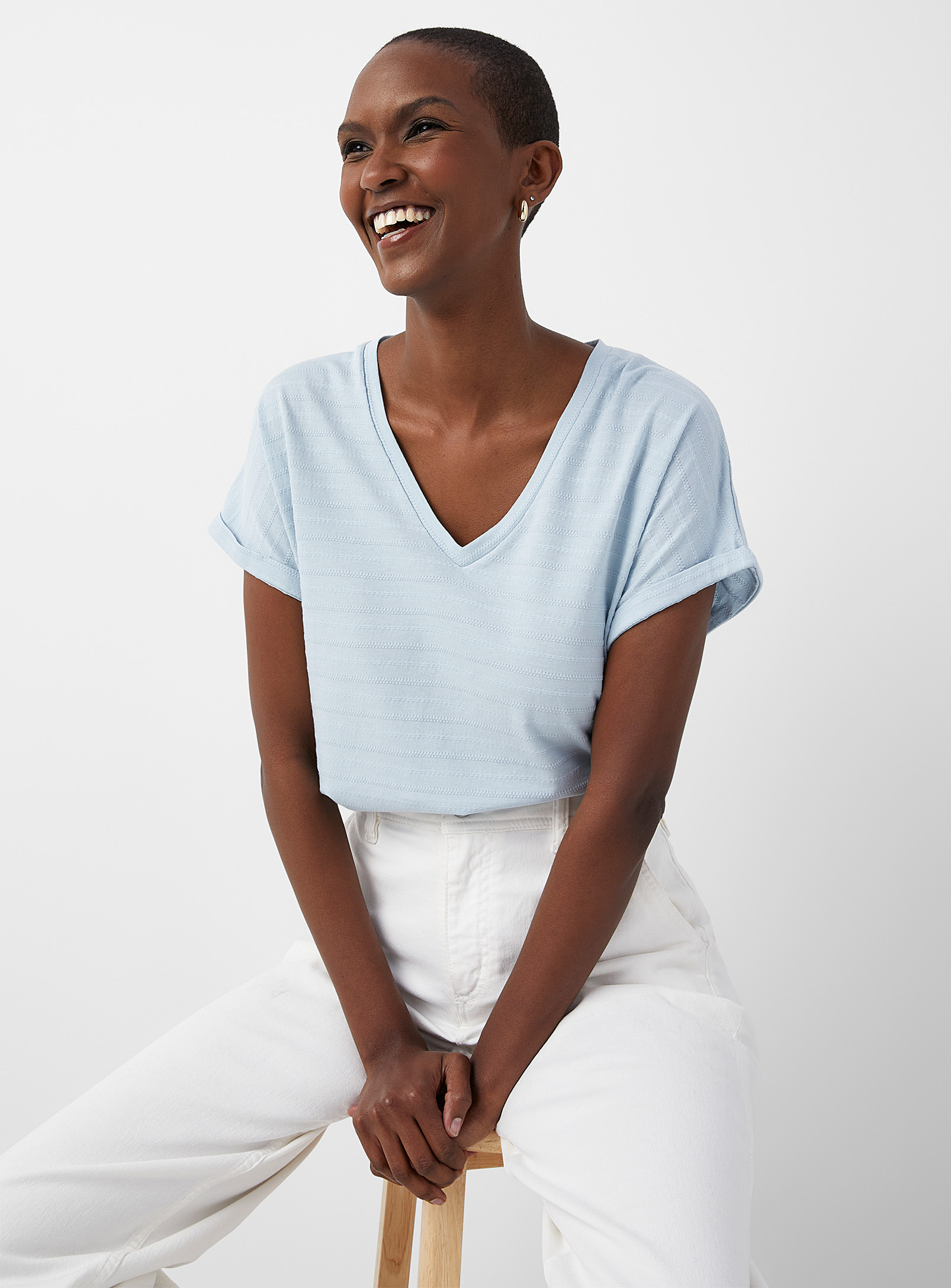 Contemporaine Textured Stripes V-neck T-shirt In Baby Blue