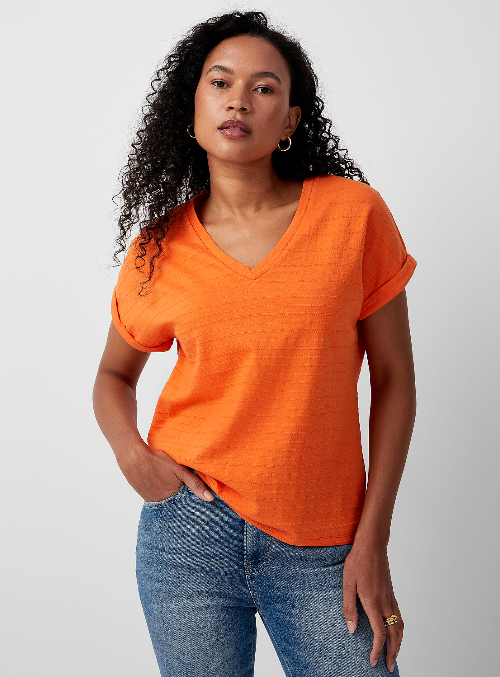 Contemporaine Textured Stripe V-neck T-shirt In Orange