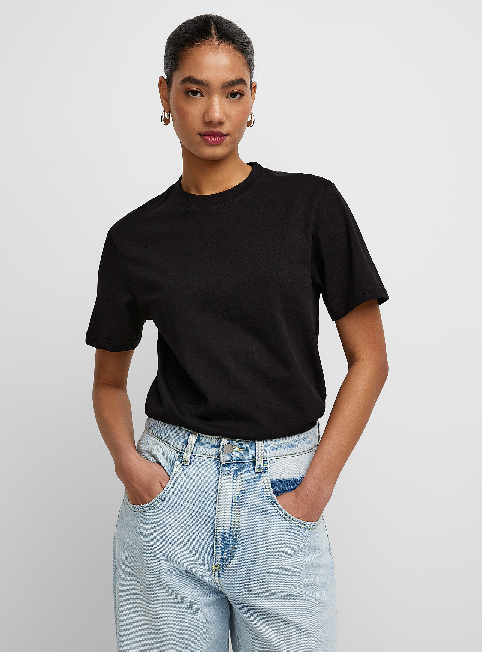 Icone 100% Organic Cotton Essential T-shirt In Black