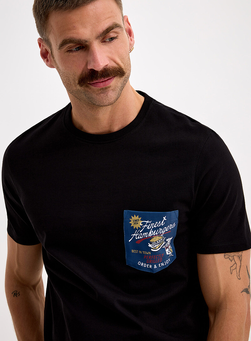 Printed-Pocket T-Shirt Standard Fit