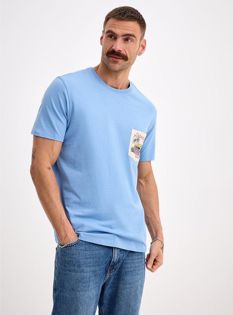 Printed-pocket T-shirt Standard fit product image 2