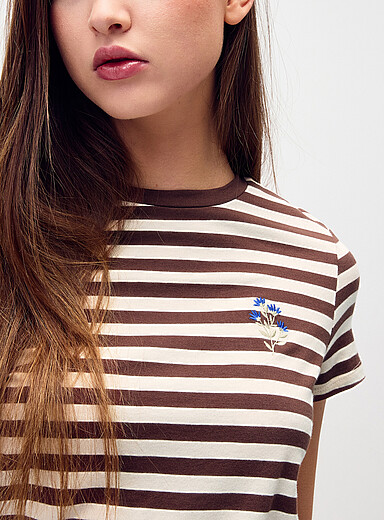 Small embroidery striped T-shirt <b>Relaxed fit</b>